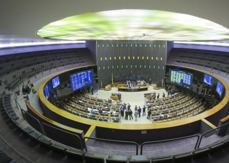 Fux defere pedido para manter número de deputados nas eleições de 2026