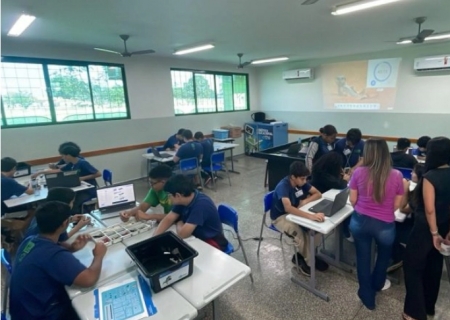 SED abre consulta pública para formação de novo currículo da educação digital