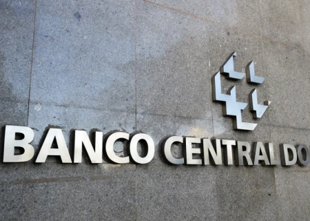 Mercado financeiro reduz previsão de inflação para 2025, mas índice segue acima da meta do Banco Central