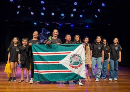 Batayporã é vice-campeã e também leva prêmios de Melhor Texto e Melhor Ator no Fetran 2025