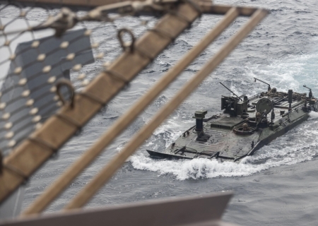 EUA x Venezuela: Maduro pede redução de tensões para prevenir 'conflito militar'