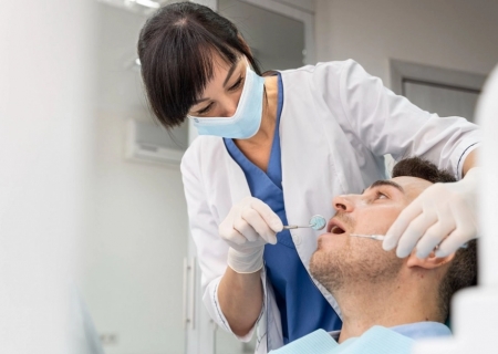 Avanços na odontologia ampliam acesso e elevam padrão dos cuidados com a saúde bucal