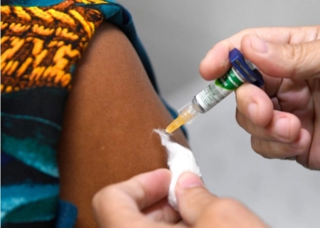 Mato Grosso do Sul conquista liderança nacional em cobertura vacinal e recebe nota máxima no Ranking de Competitividade