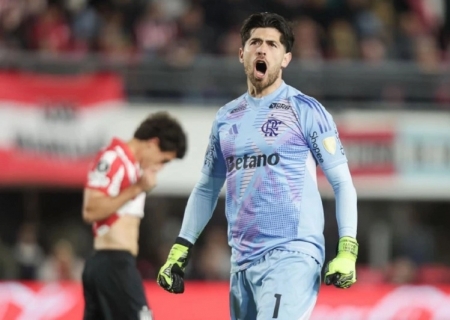 Com decisão nos pênaltis, Flamengo elimina Estudiantes e vai à semifinal da Libertadores