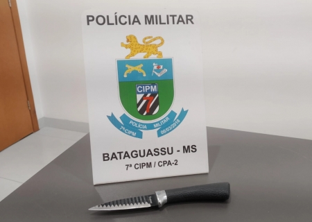 Em Bataguassu, mulher é presa após esfaquear marido durante briga em fazenda