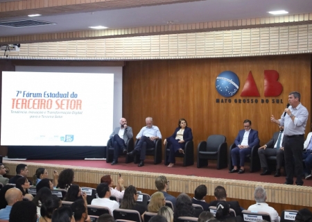 Riedel participa da abertura do 7º Fórum Estadual do Terceiro Setor em Campo Grande