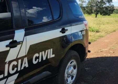 Homem morre após cair de carro em movimento na zona rural de Santa Rita do Pardo