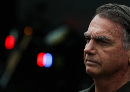 Laudo de Bolsonaro indica câncer de pele, diz médico
