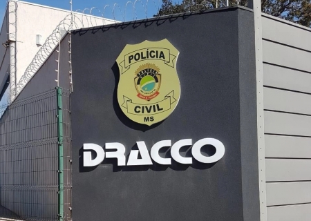 Em Ribas do Rio Pardo, Dracco prende “Camaleoa” foragida há 18 anos da Justiça