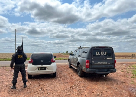Carro furtado no Rio Grande do Sul é recuperado pelo DOF em Amambai
