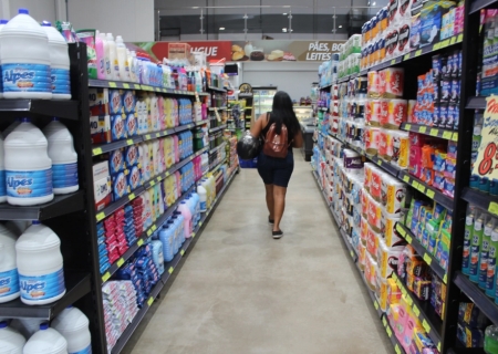 Mercado reduz projeção da inflação para 2025, mas índice segue acima do teto da meta do BC