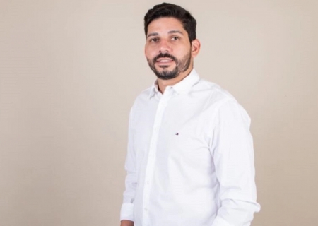 Engenheiro Civil morre em grave acidente entre carro e caminhão na BR-267 em Nova Andradina