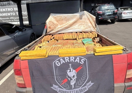 Após tentativa de fuga, Garras apreende 830 kg de maconha em picape e prende jovem de 20 anos em Campo Grande