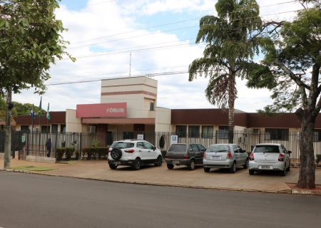 Justiça determina que Prefeitura de Naviraí resolva problemas de alagamento na Avenida Amélia Fukuda