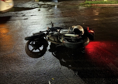 Motociclista fica em estado crítico após grave acidente em Ivinhema