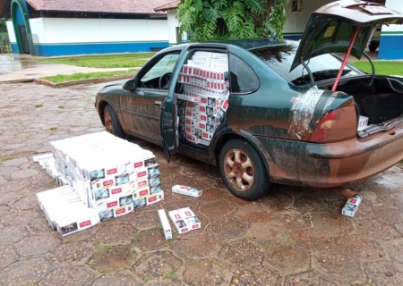 Homem é preso ao tentar “resgatar” carro carregado com cigarros contrabandeados em Dourados