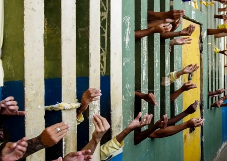Brasil precisa de R$ 14 bilhões para zerar déficit de vagas no sistema prisional, aponta Senappen