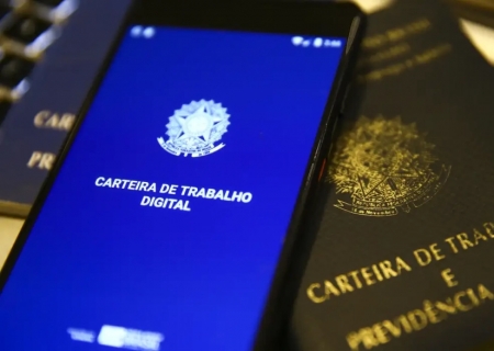 Brasil fecha outubro com saldo de 85 mil empregos formais, mas ritmo desacelera