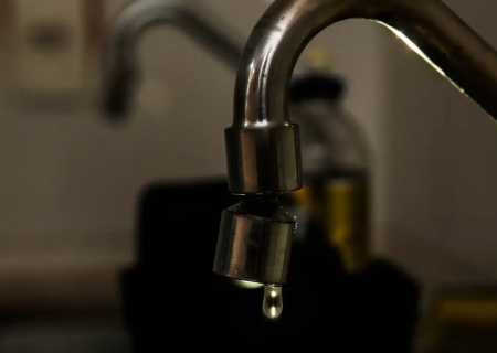 Brasil perde 6 mil piscinas de água tratada por dia, diz estudo