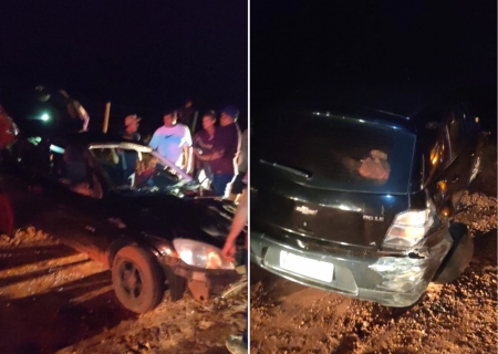 Colisão deixa idoso ferido e veículo tombado em estrada vicinal de Ivinhema