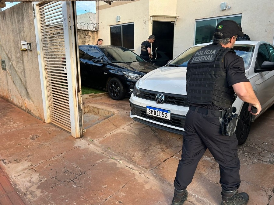 Polícia Federal e Receita Federal deflagram operação conjunta contra crimes transnacionais em MS