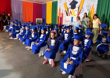 Formatura do CEI Esmeralda Carvalho Cunha reúne famílias e emociona comunidade escolar