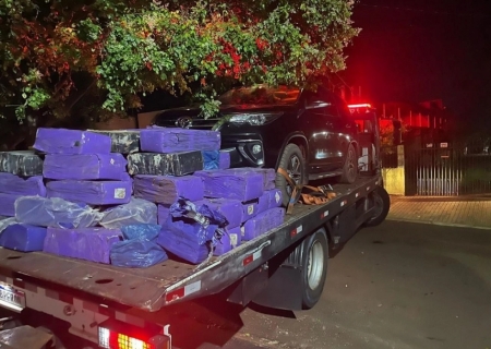 Ação integrada apreende 3,5 toneladas de maconha e 40 mil pacotes de cigarros em Mundo Novo