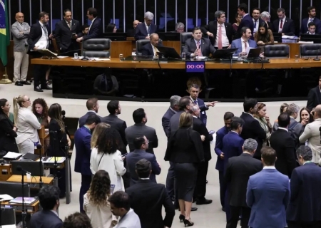 Congresso aprova LDO com superávit de R$ 34 bilhões em 2026