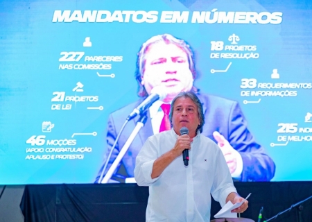 Deputado Caravina reúne lideranças e apresenta resultados do mandato