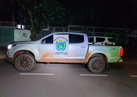 PM intervém após manobras perigosas com caminhonete no centro de Ivinhema