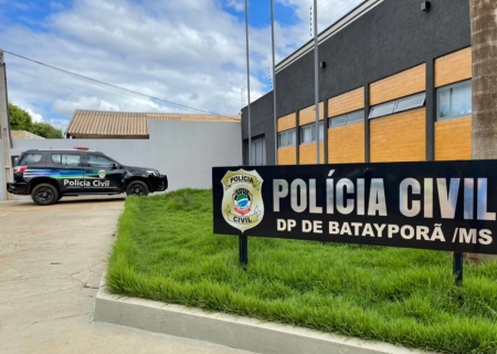 Em Batayporã, homem furta R$ 30 mil de mulher que deixou celular para conserto