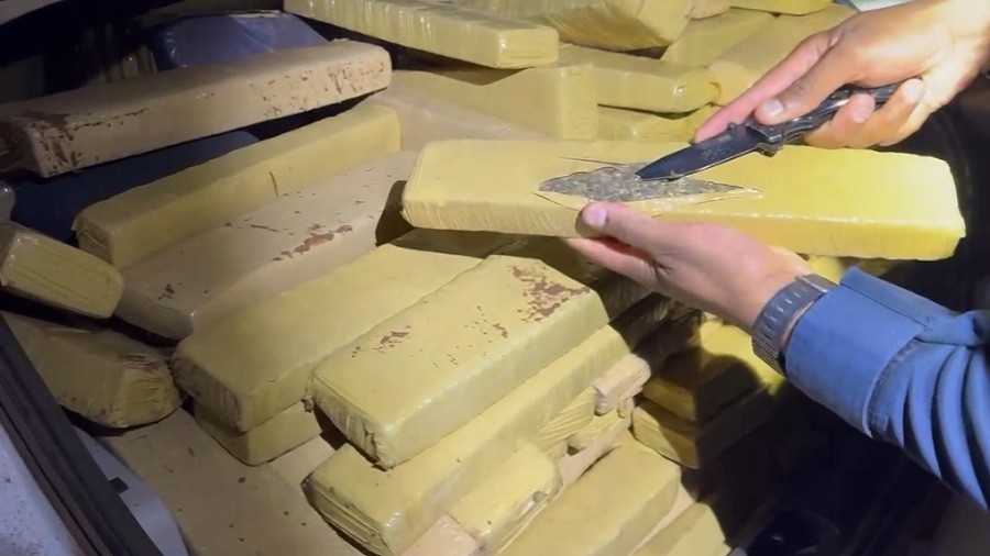 PM Rodoviária apreende 606 kg de maconha e recupera veículo roubado na MS-164