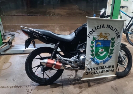 Adolescente é apreendido após fuga de moto e queda em Ivinhema