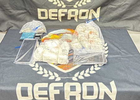 Defron estoura ponto de tráfico em Dourados e prende dois suspeitos, um deles monitorado por tornozeleira