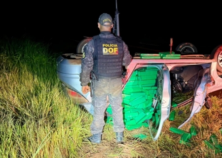 Traficante capota carro com mais de uma tonelada de maconha na MS-164