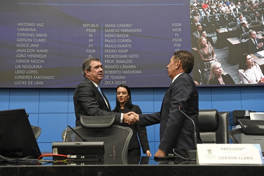 Riedel destaca parceria entre Poderes e avanços econômicos na abertura do ano legislativo