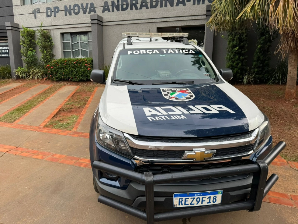 Foragido com mandado da Justiça Federal é preso após tentar fugir em mercearia de Nova Andradina