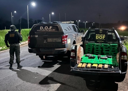 DOF apreende mais 100 kg de drogas em fundo falso de veículo