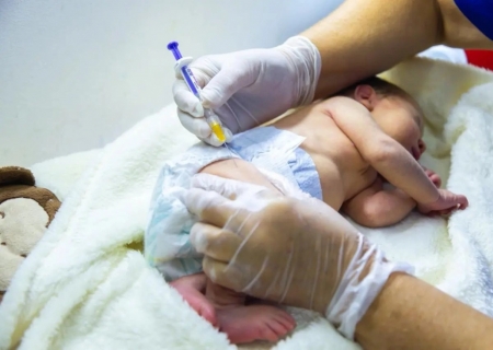 Saúde de Nova Andradina oferta Nirsevimabe para bebês prematuros