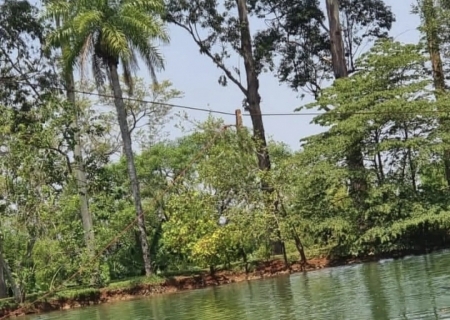 Em Bonito, acidente em tirolesa durante casamento deixa um morto e jovem em estado grave