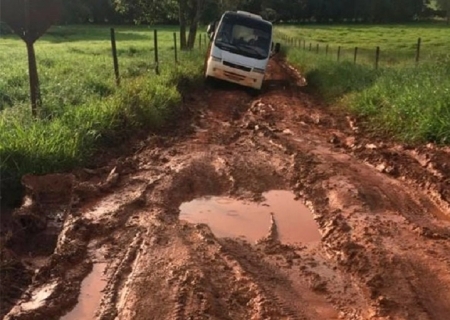 Vereadores apresentam indicações para melhorar infraestrutura e segurança no trânsito