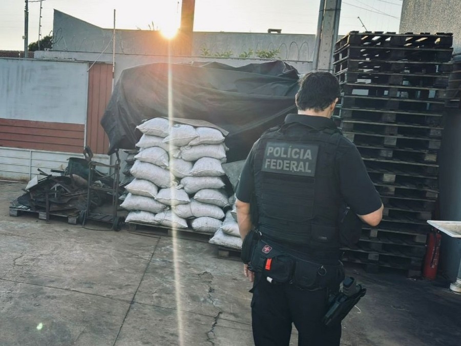 PF combate contrabando de dispositivos eletrônicos fumígenos em Campo Grande