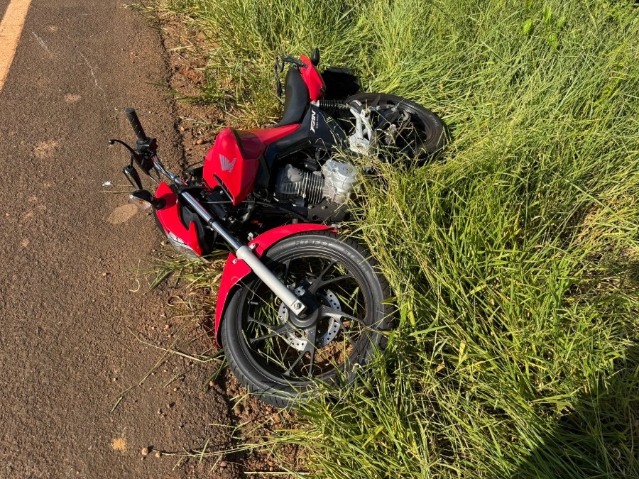 Motociclista fica ferido após colisão traseira entre Nova Andradina e Taquarussu