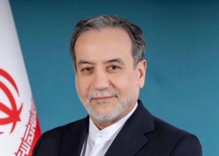 Irã: Países que ajudarem a reabrir Ormuz serão cúmplices dos EUA