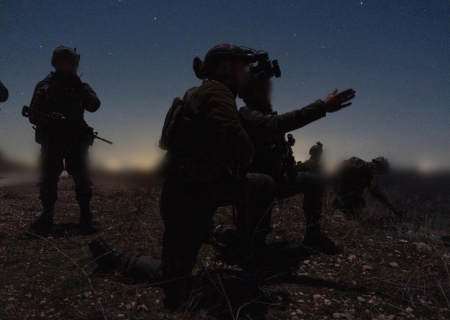 Tropas de Israel invadem Líbano por terra, diz autoridade