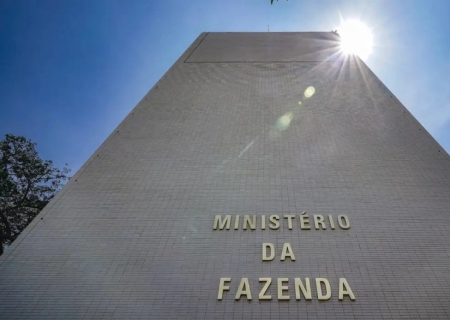 Governo prevê arrecadar R$ 4,4 bi com taxação de fintechs, bets e JCP
