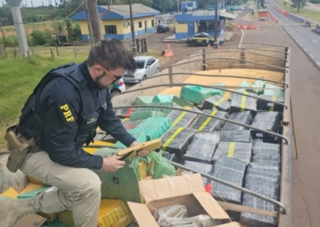 Casal de MS é preso no Paraná com mais de 5 toneladas de drogas