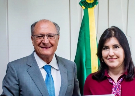 Simone Tebet se filia ao PSB e deve disputar vaga no Senado por SP