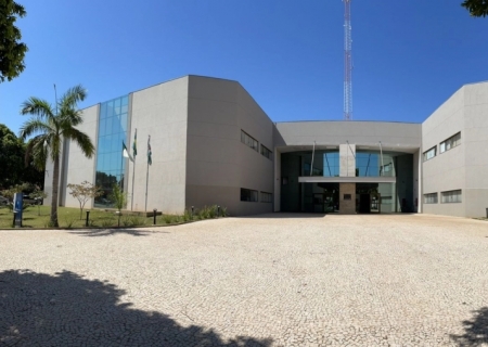 Vereador sugere mudança em lei para flexibilizar férias dos servidores