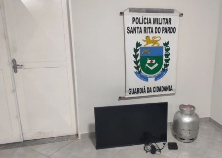 Homem é preso em flagrante após furtar casa de familiar em Santa Rita do Pardo